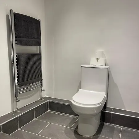 Upsall Warren * Middlesbrough