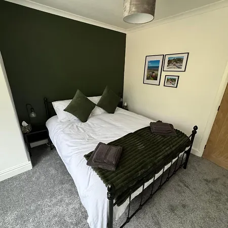 Holiday home Upsall Warren