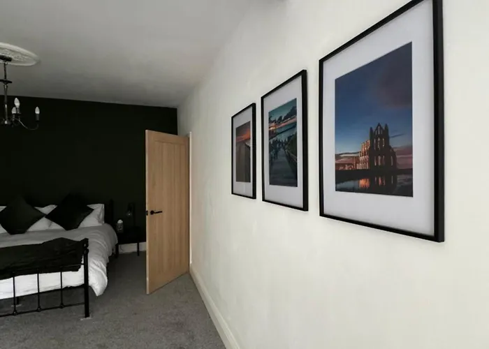 Upsall Warren Holiday home